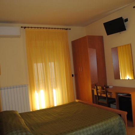 B&B Atlantide Каньяно-Варано Екстер'єр фото